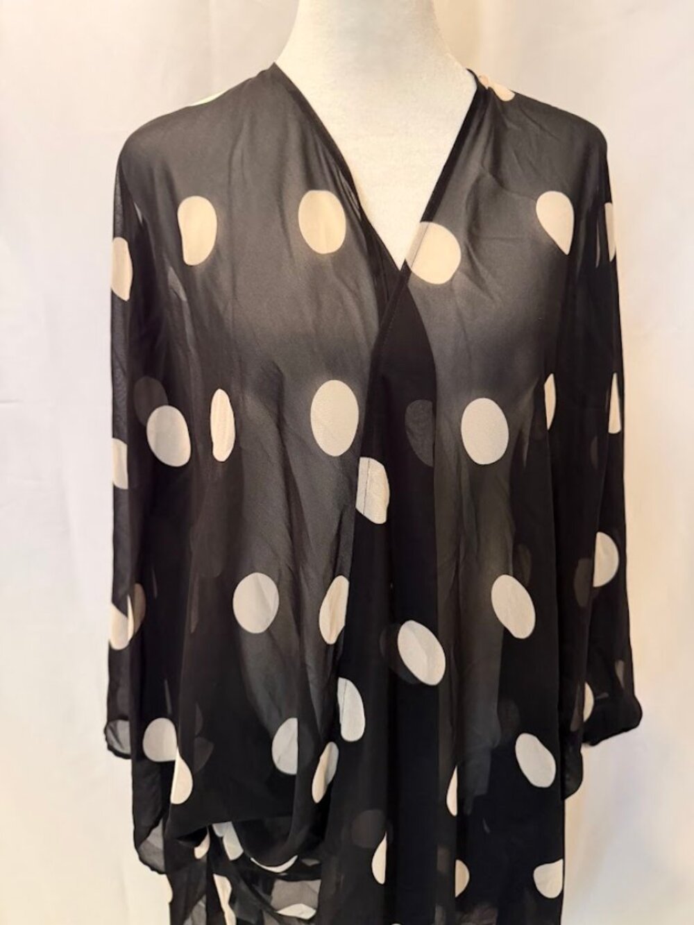 ANNE KLEIN Sheer Chiffon Ruana Open Front Black and White Polka Dot - 3x - Picture 3 of 15